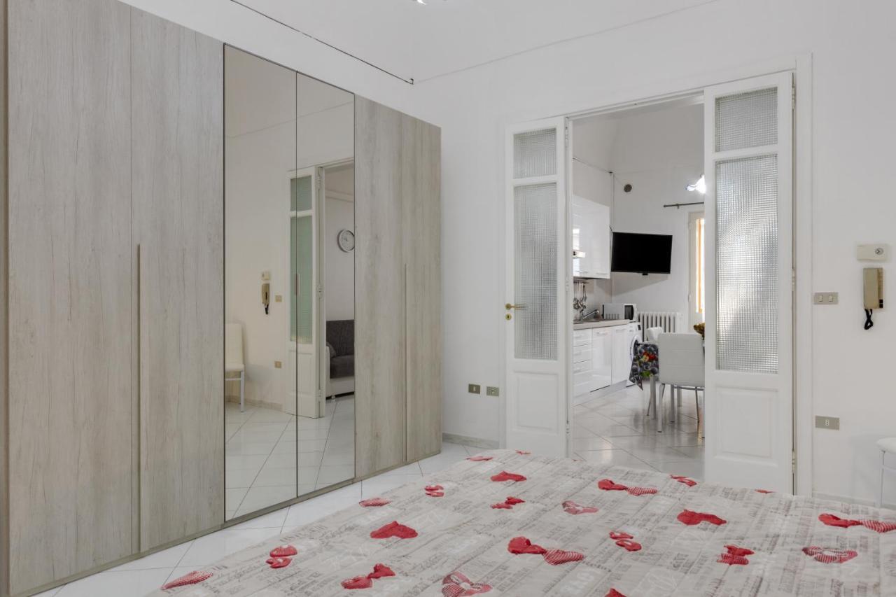 Dimora Del Delfino Curioso Apartamento Lecce Exterior foto